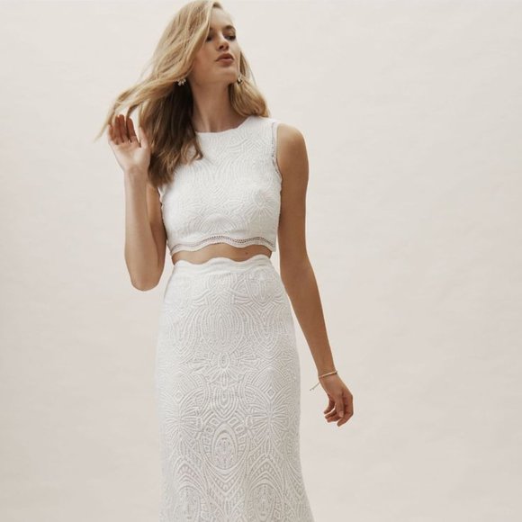 Tadashi Shoji Dresses & Skirts - Tadashi Shoji Campbell: 2 Piece Ivory Wedding Dress Size 2